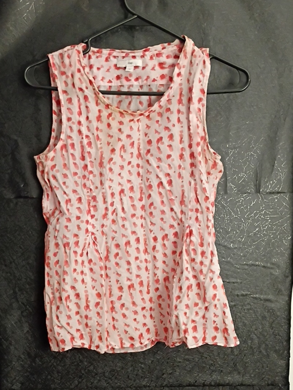 GAP Peach and White Sleeveless Printed Camisole